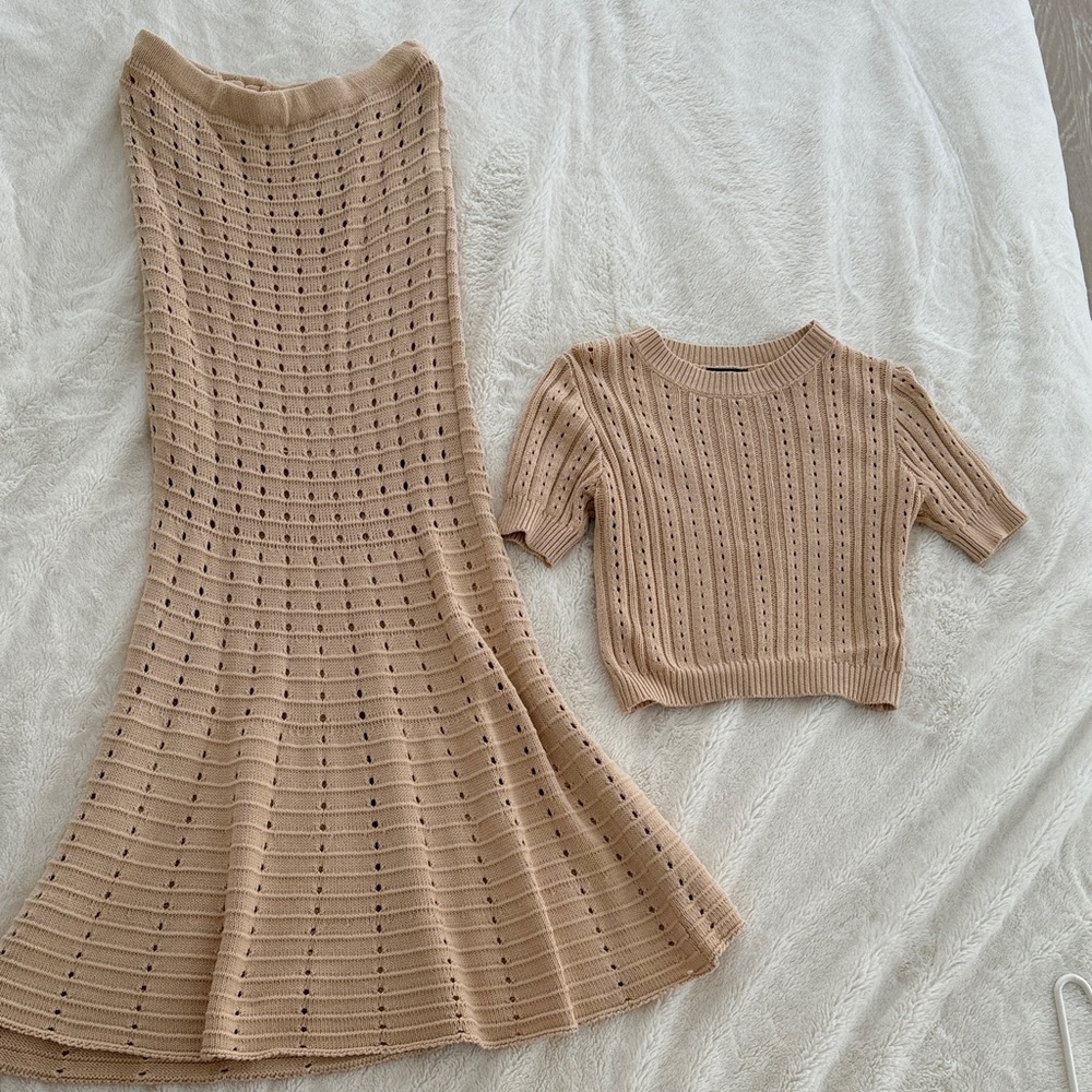 Vici Beige Knit Ensemble